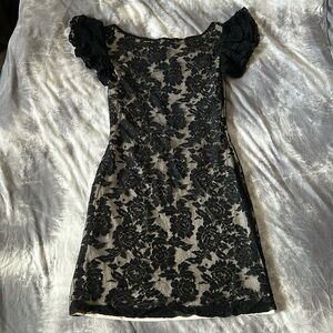 Steve Madden Lace Dress Ruffled Arms Open Back *see description*